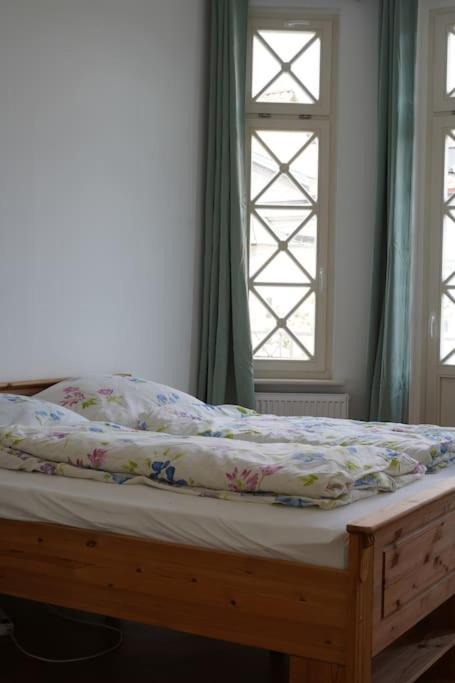 Schoene Ferienwohnung Mit Zwei Schlafzimmern Кведлинбург Экстерьер фото
