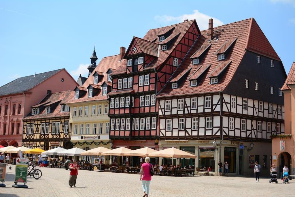 Schoene Ferienwohnung Mit Zwei Schlafzimmern Кведлинбург Экстерьер фото