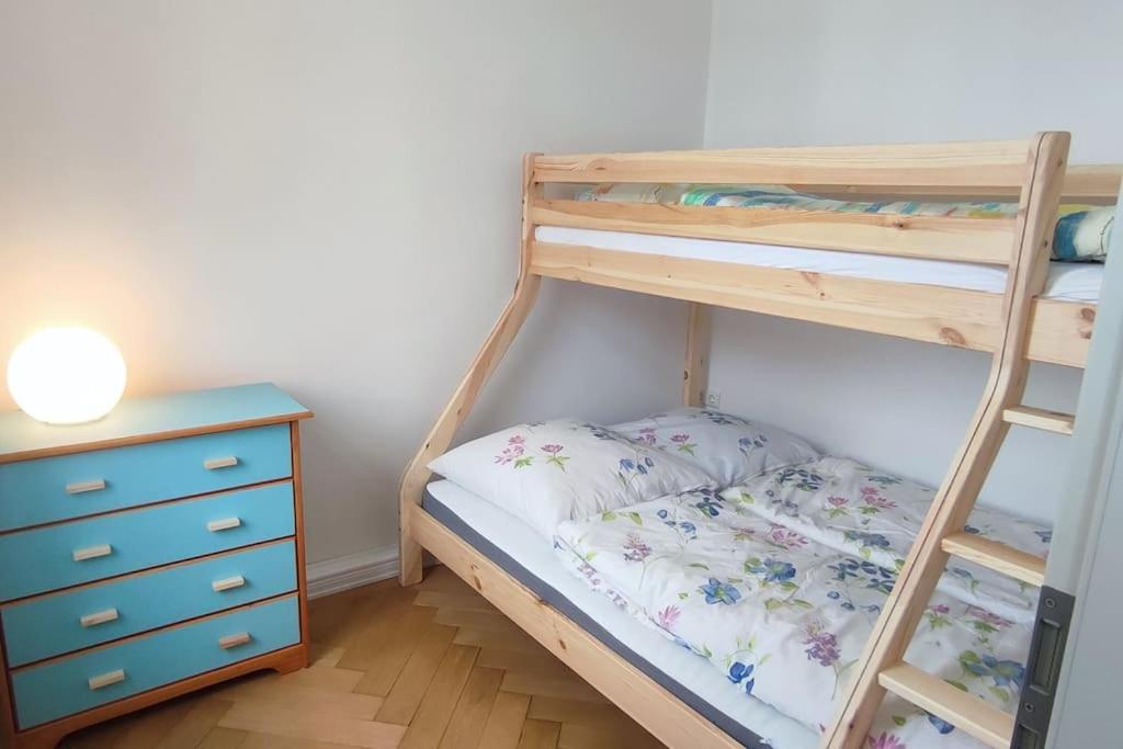 Schoene Ferienwohnung Mit Zwei Schlafzimmern Кведлинбург Экстерьер фото