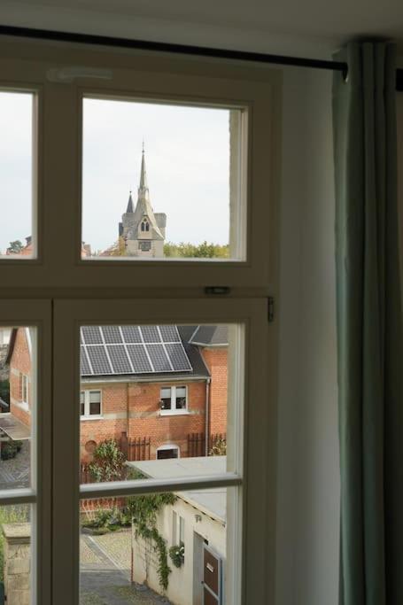 Schoene Ferienwohnung Mit Zwei Schlafzimmern Кведлинбург Экстерьер фото