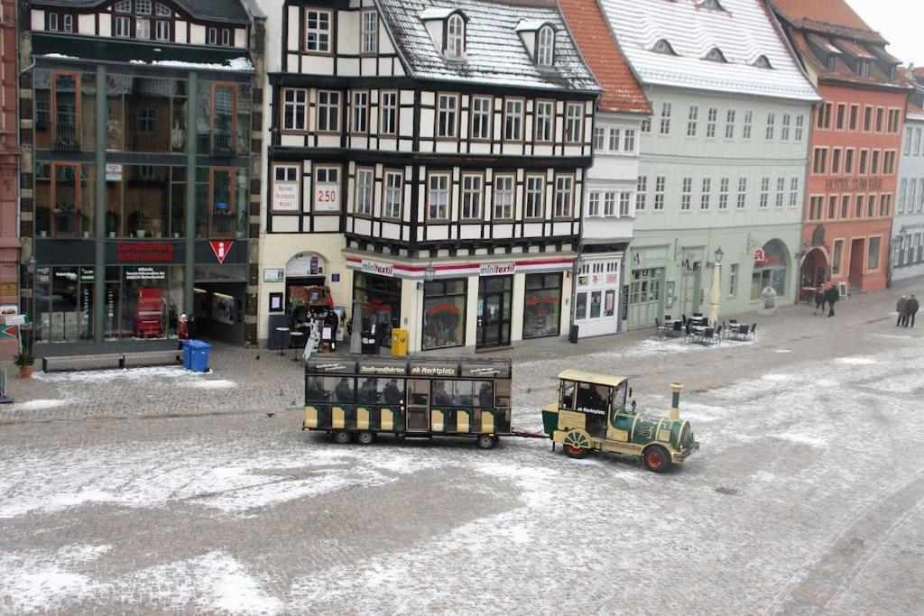Schoene Ferienwohnung Mit Zwei Schlafzimmern Кведлинбург Экстерьер фото